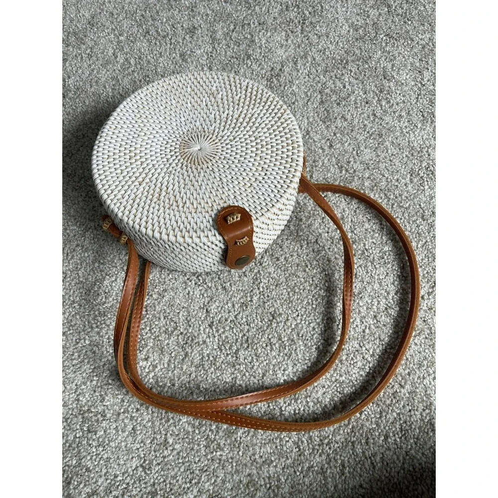Rattan 8